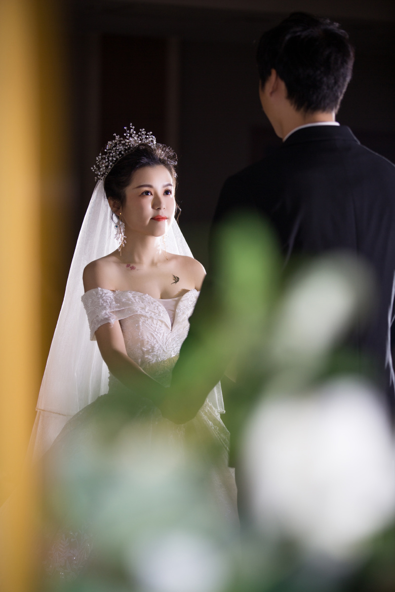 成都婚庆市场：喜气与创意的交织